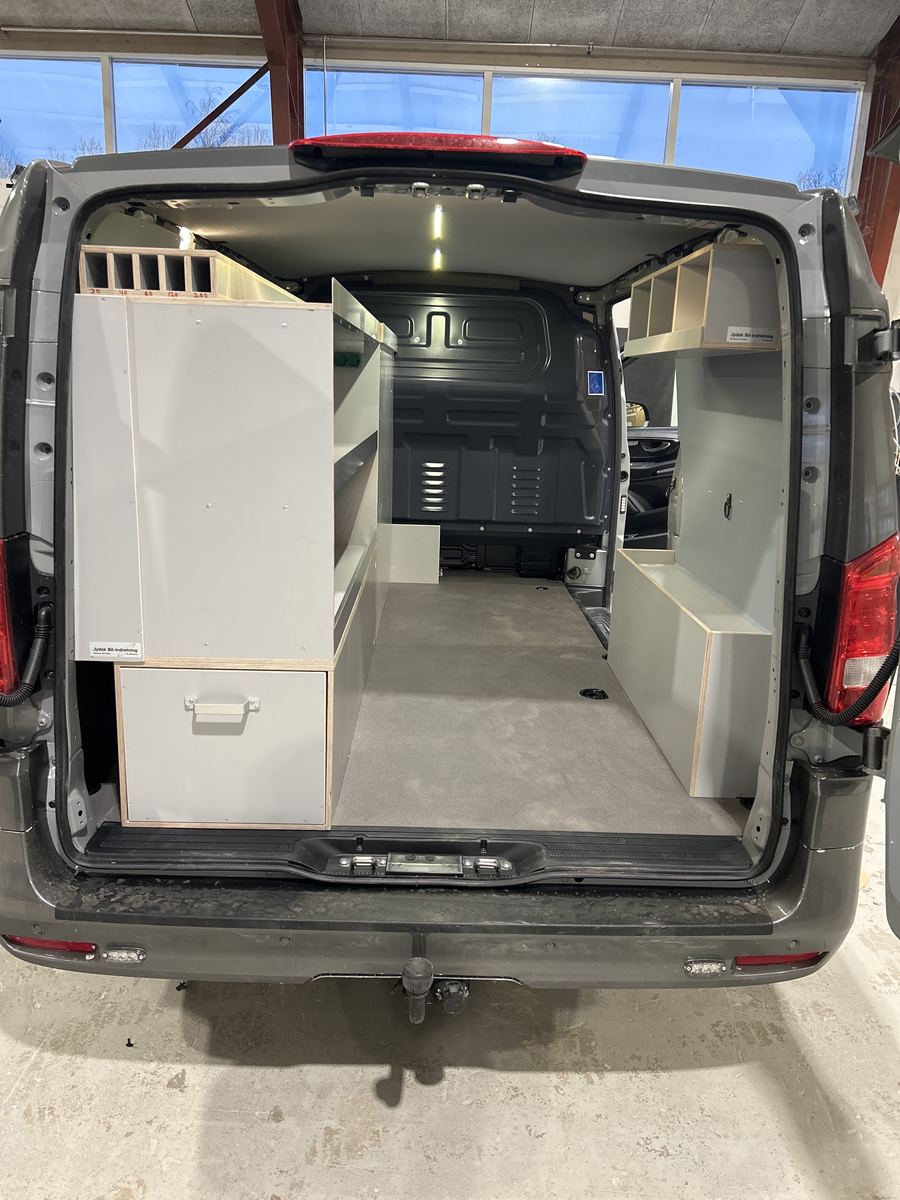 Entreprenør og byggeri – Bil 3 · Mercedes-Benz Vito Kasse, billede 10