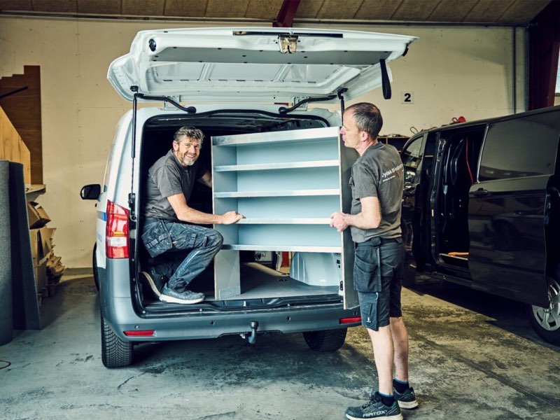Reolsystem i Mercedes Vito
