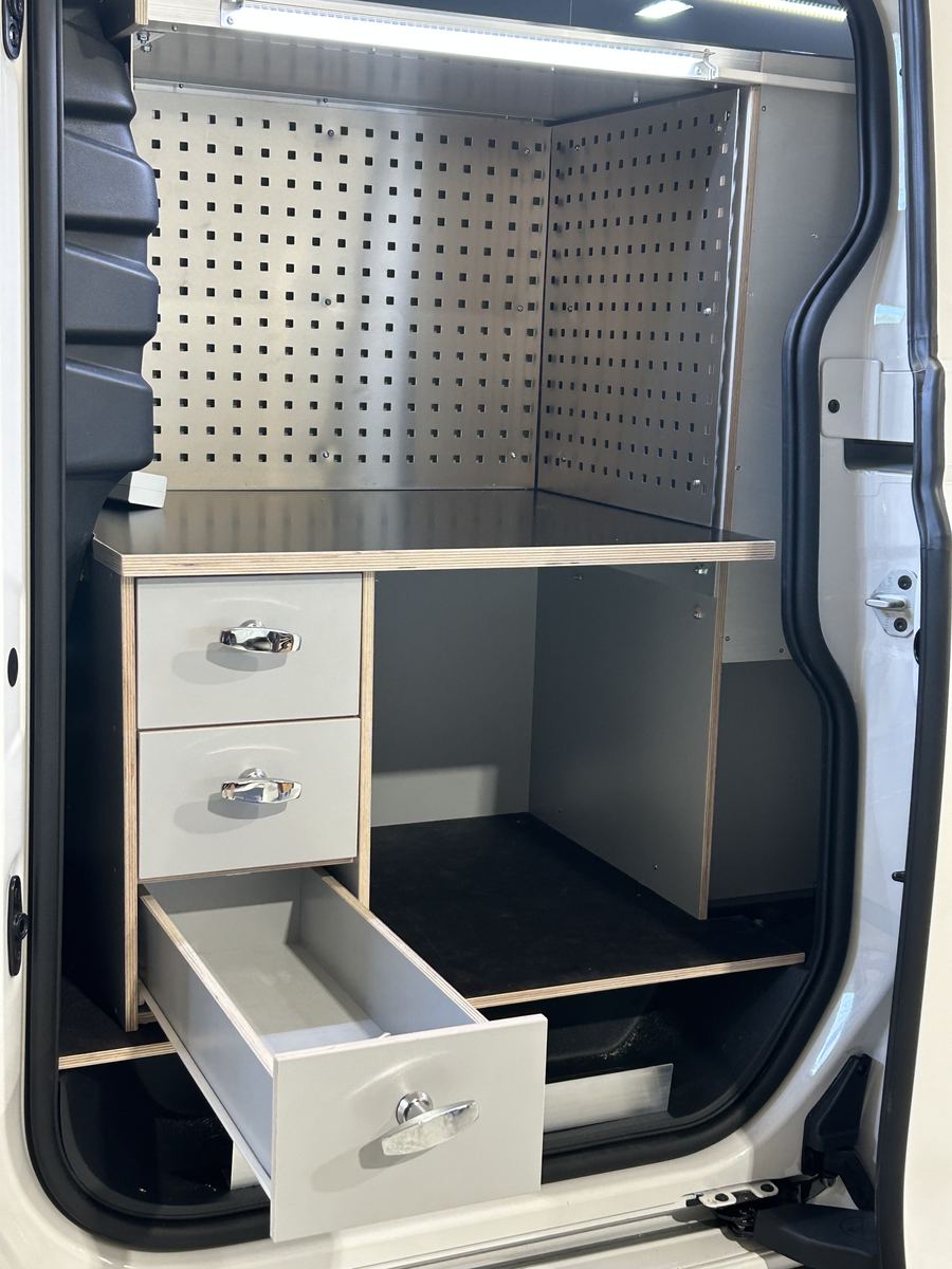 VVS – Bil 4 · VW ID. Buzz Cargo, billede 13