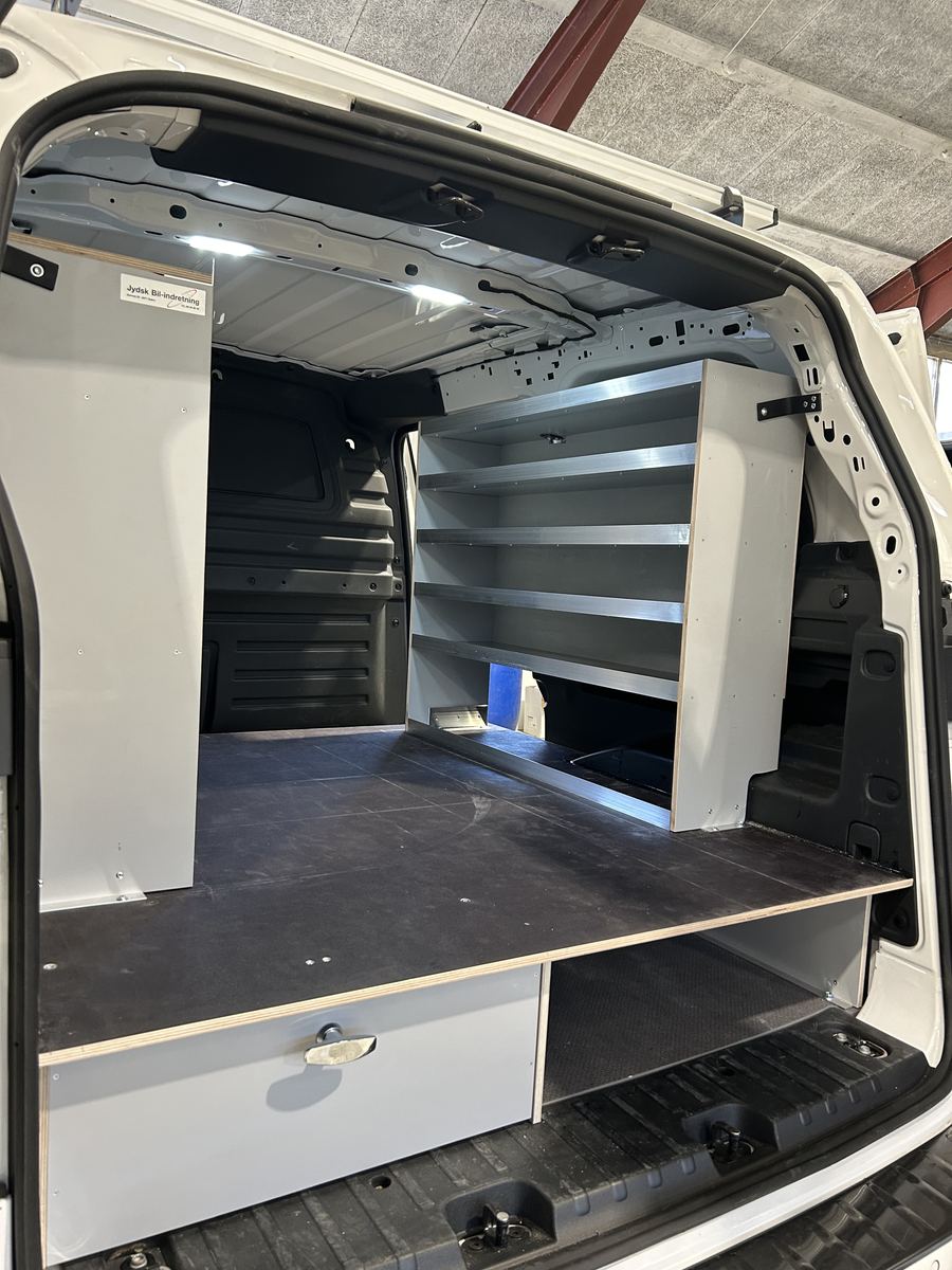 Tømrer – Bil 2 · VW ID. Buzz Cargo, billede 4